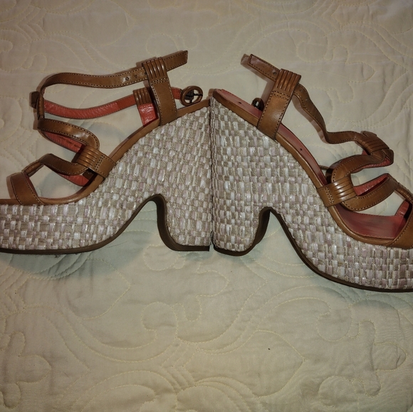 Via Spiga - Picture 4 of 8